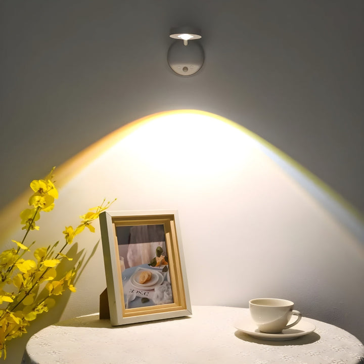 Skanto | Trådløs LED Spotlight med bevegelsessensor - Spark360