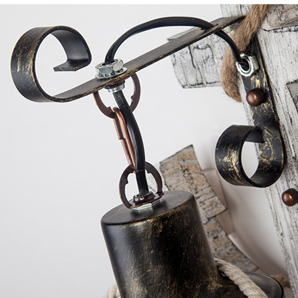 Rustikk tremarina vegglampe med lantern Skanto