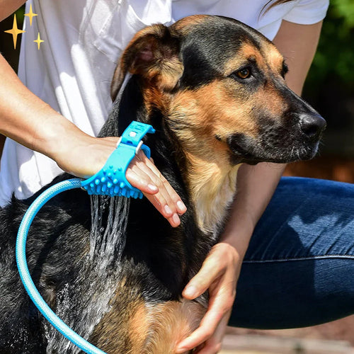 PetClean Hanske med Integrert Børste og SlangefesteSkanto