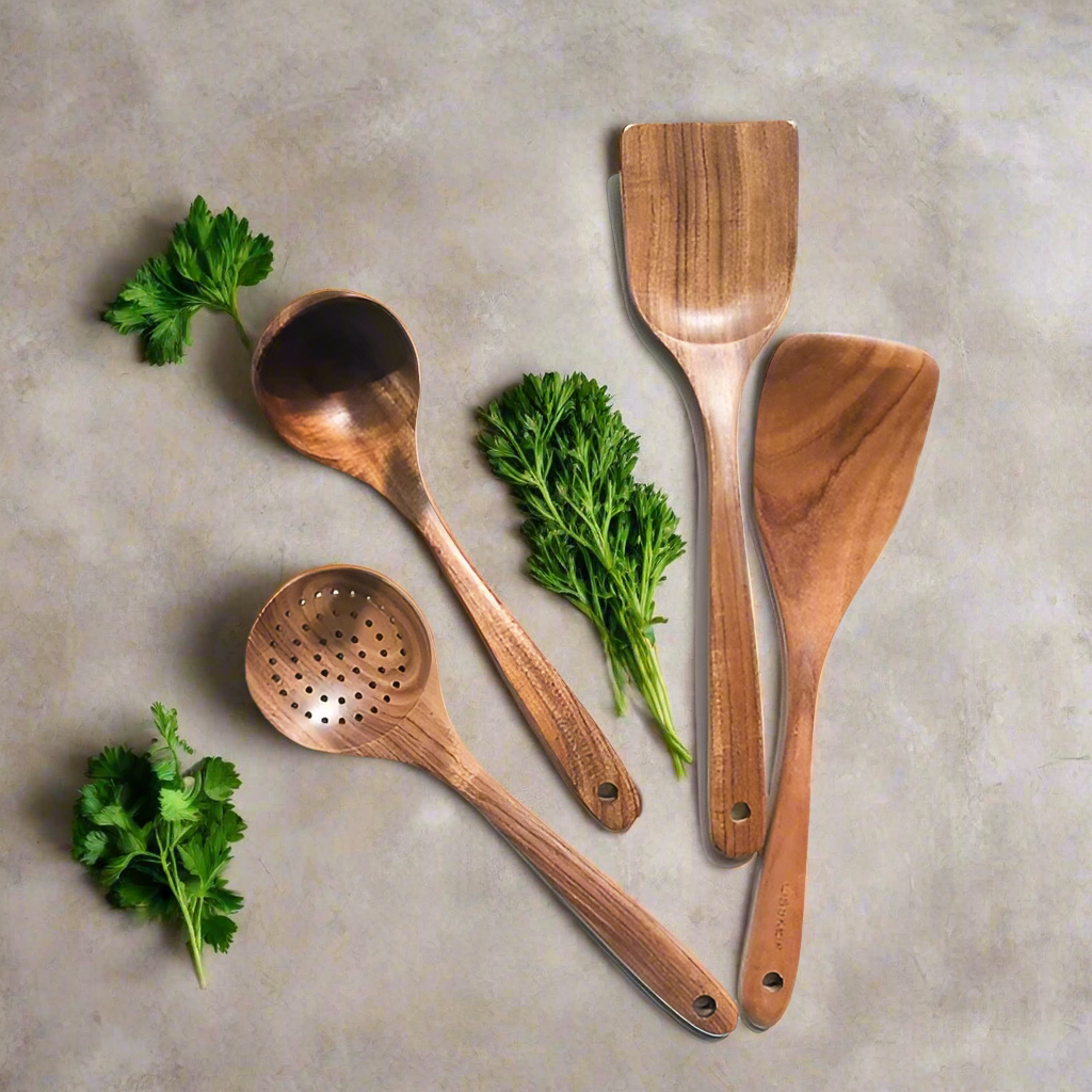 TeakChef Kjøkken Sett – Holdbare Antibakterielle Kjøkkenredskaper laget av Teak Tre | Skanto