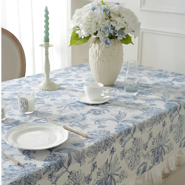 Tischdecke "Defina Blue Floral Lace"