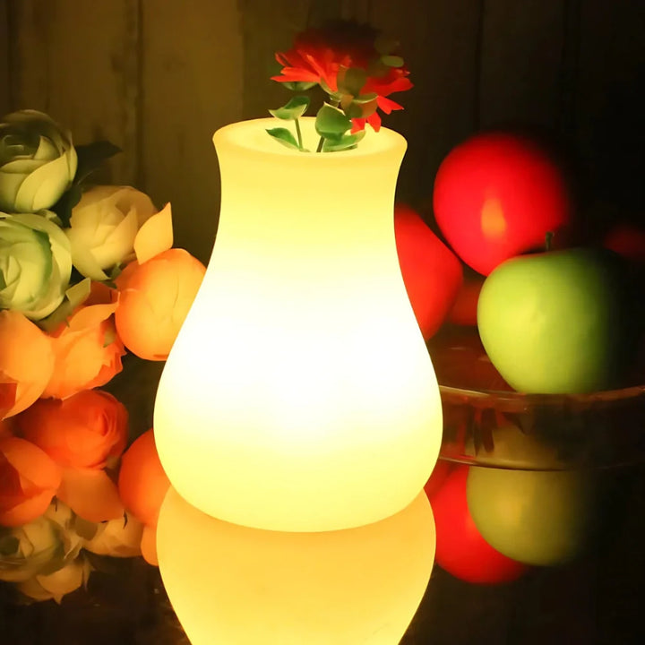 Skanto | FloraGlow Vase