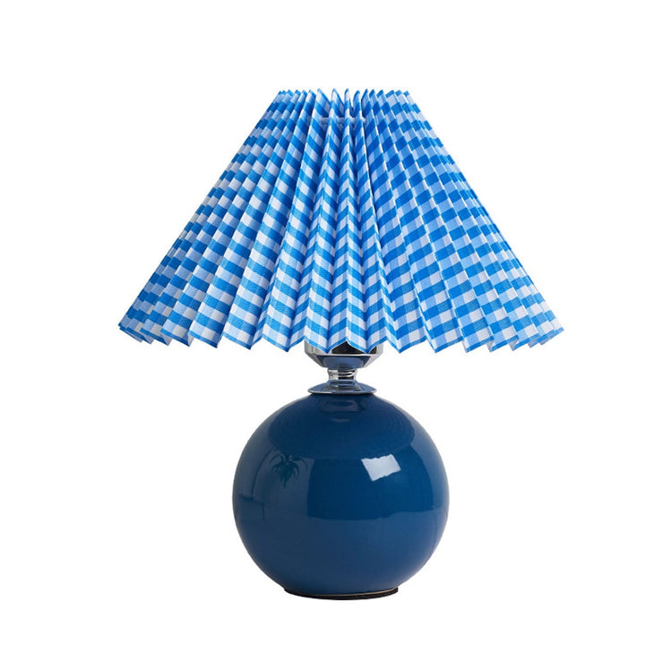 Skanto | Nordisk minimalistisk 1-lampe bordlampe laget av keramikk med folder