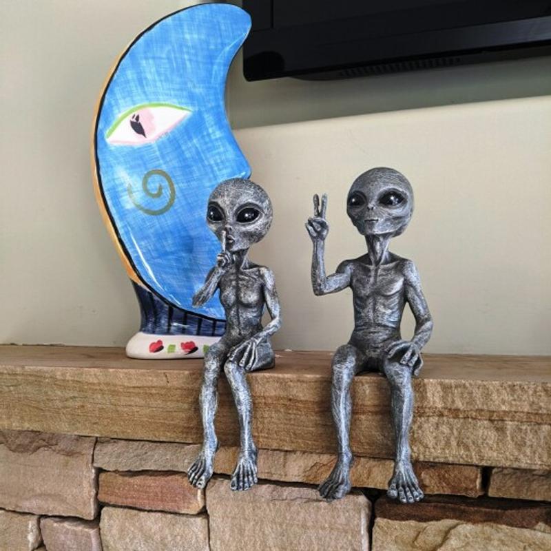 Statue Garden Alien | Skanto