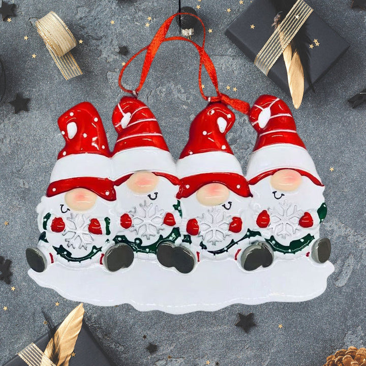 Skanto | 4 Navn-Egen Familie Jule X-mas Tre Dekorasjon Ornament med Navn-Dverger Familie