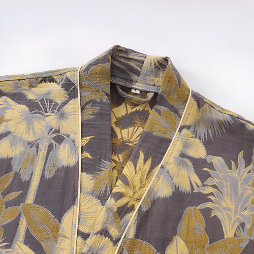 Skanto | Elegant Leaf Print Kimono Badekåpe