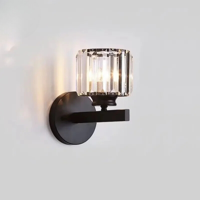 CrystalLuxe - Elegant Krystall LED Veggbelysning Skanto
