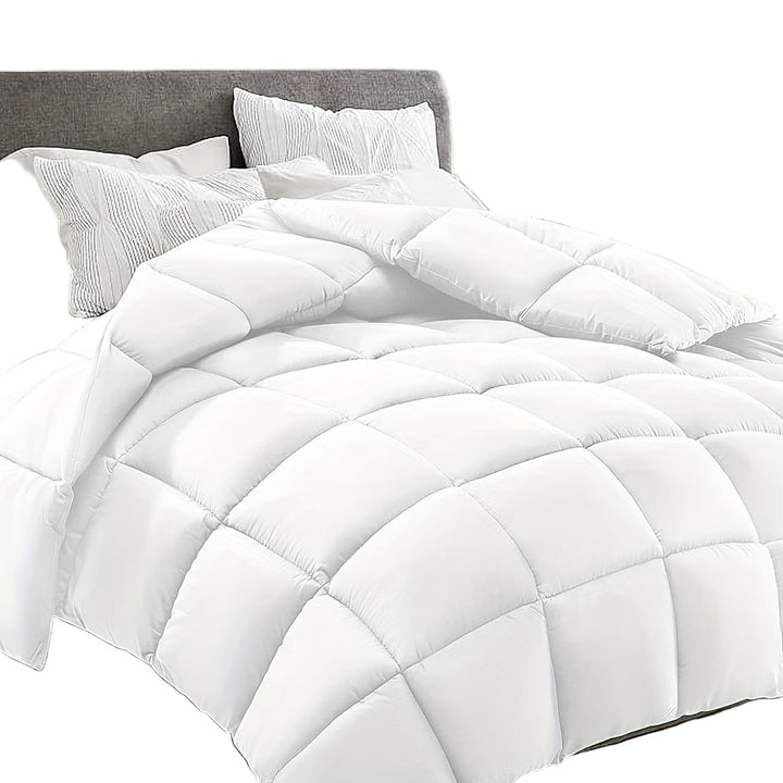 Skanto | Ultra-light Comforter Classic Pattern Laget av varm polyester