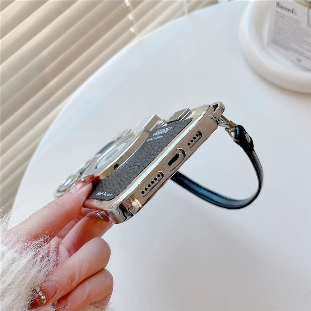 Norvo | Limited Edition Old School Camera iPhone Case