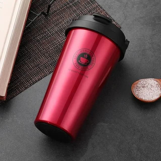 Isolierter Edelstahl-Reisebecher | 500 ml, auslaufsicher og doppelwandig