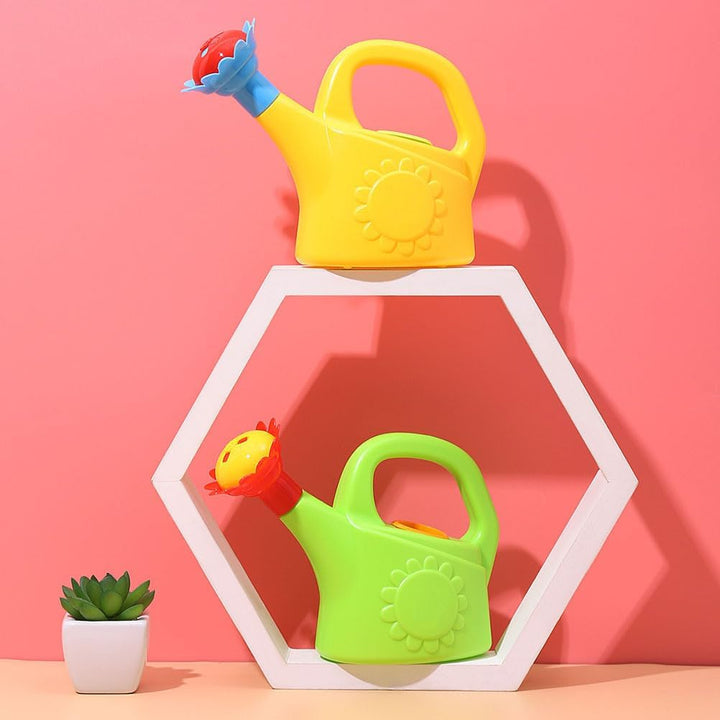 Skanto | Barne vannkanne med blomsemunn – Fargerik plast vannkanne for små gartnere