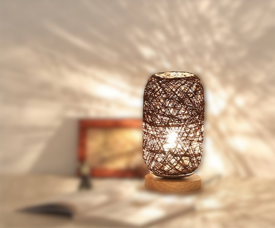 Skanto | Bordlampe laget av rotangtre