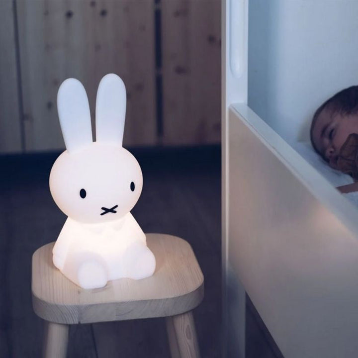 Skanto | Maria Miffy Første Lys Bordlampe