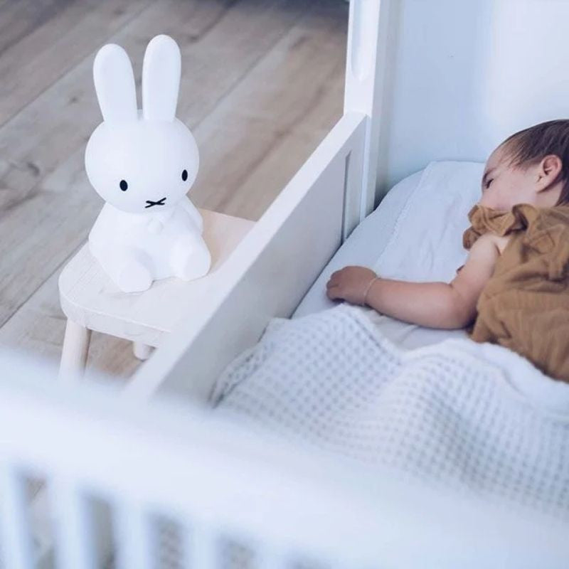 Skanto barne gulvlampe | Trådløs og dimbar | Fin nattlys | Omgivelseslys til barnerom