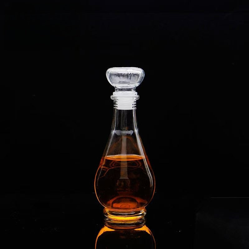 Skanto | Mini Vintage Glass Dekanter