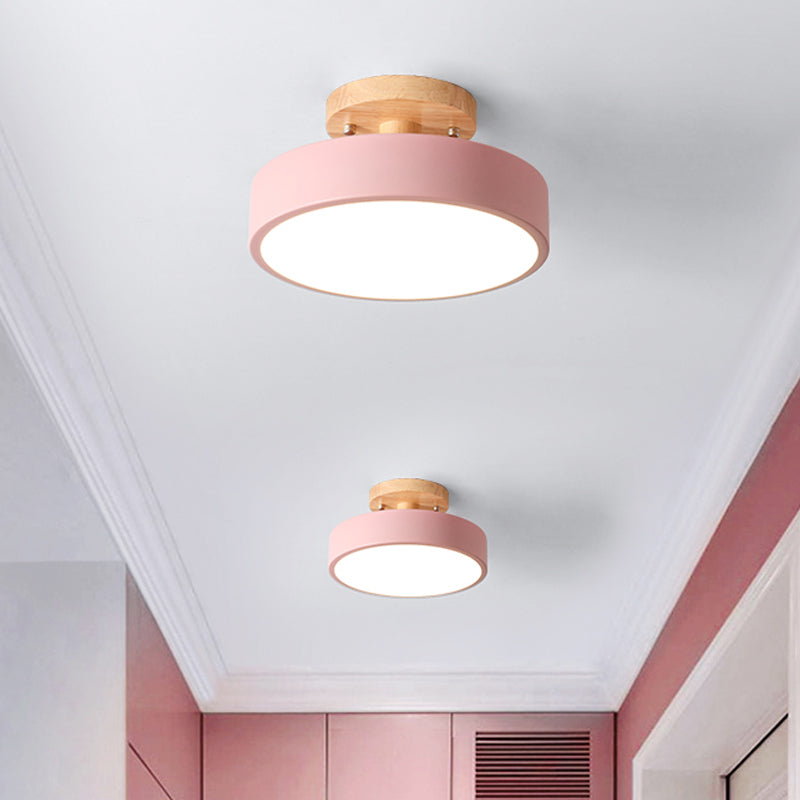 Skanto | Skandinavisk LED Taklampe med Tre | Modern Trommelform for Ganger og Innganger | Energibesparende Belysning