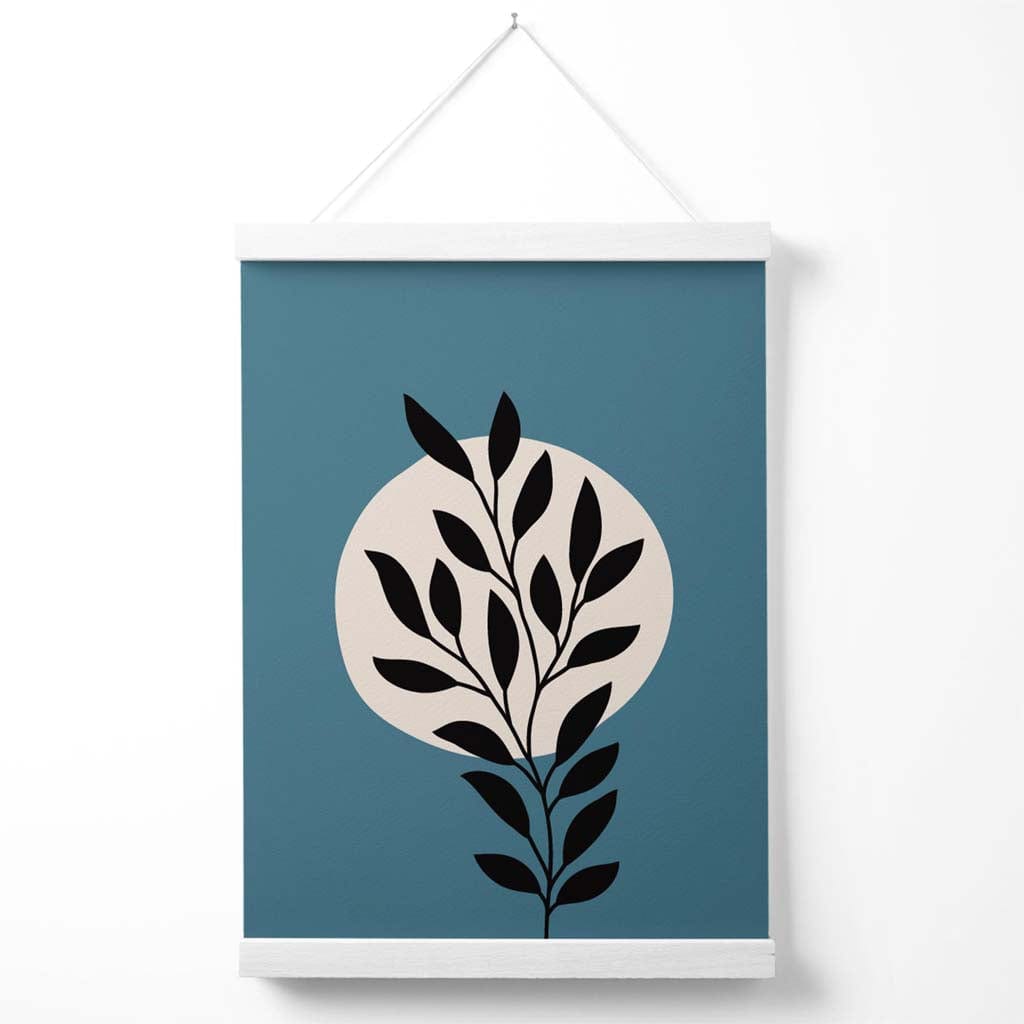 Blå og beige bohemsk grafisk plakat med blomstermønster og oppheng