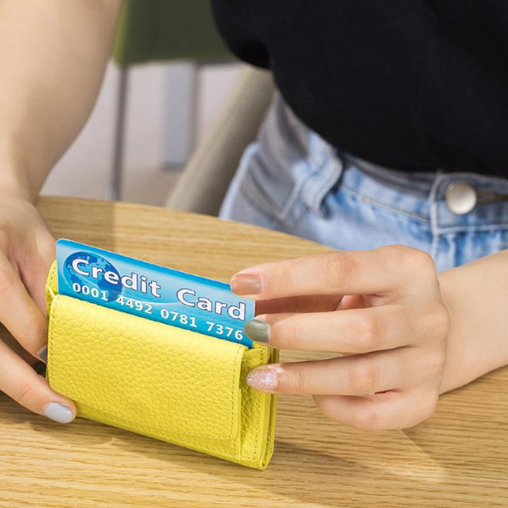Skanto | Håndlaget RFID-lommebok laget av mykt skinn