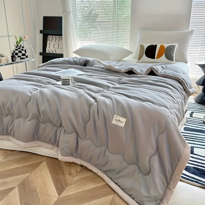 Lett dyne for sommer – Pustende & Allsidig | For sofa, seng & reise | Skanto