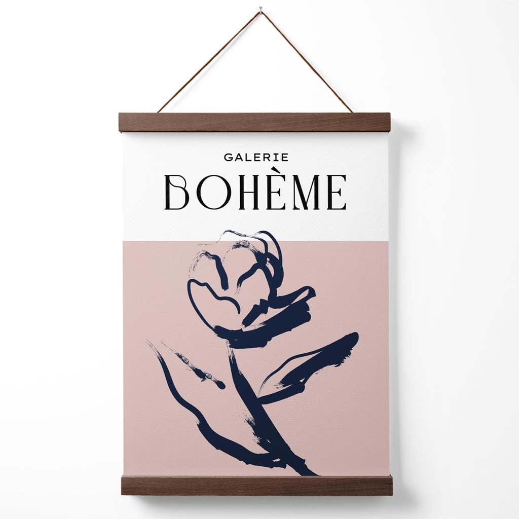Bohemsk blomsterplakat med roseskisse i blush og marineblått, inkludert oppheng.