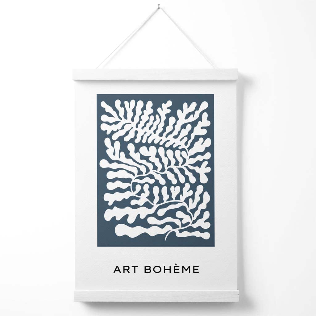 Blå og hvit Matisse-stil plakat med blomsterutklipp og oppheng