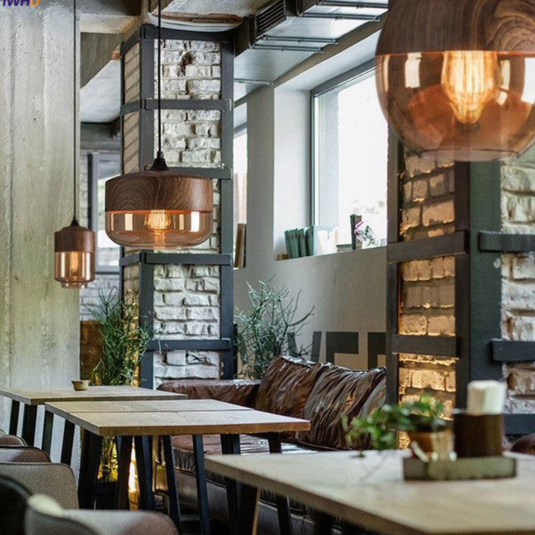 Norvo | Skandinavisk Pendellampe laget av Tre og Farget Glass