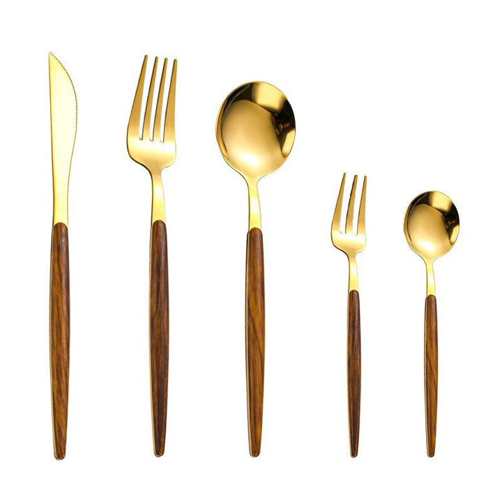 Elegant treske manual gull bestikksett for sofistikert middag | Skanto
