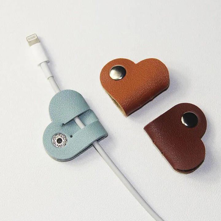 Heart Cord Organizer | Skanto