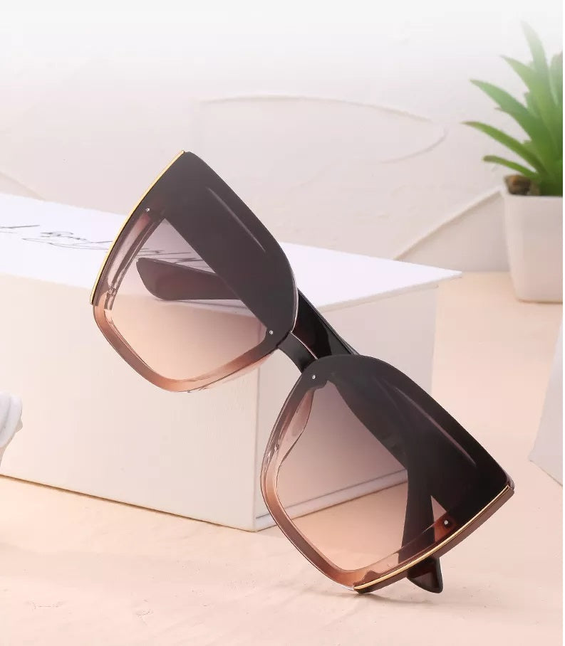 Billie Retro Sunglasses | Square & Trendy | Skanto