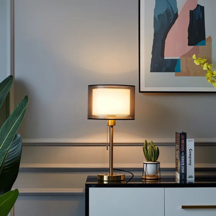 Skanto | Bordlampe med dobbel tekstilskjerm
