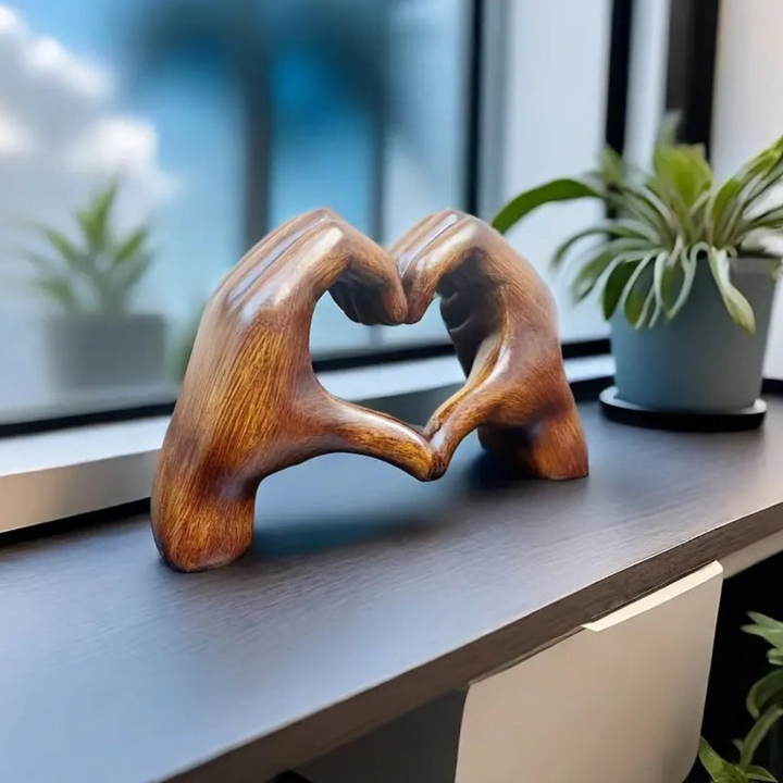 Skanto | WoodLove - Hjerteformet Håndverk Laget av Eiketrær