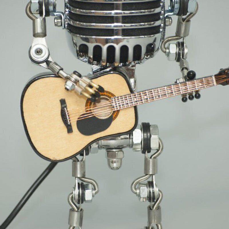 Skanto | Retro Mikrofon Robot