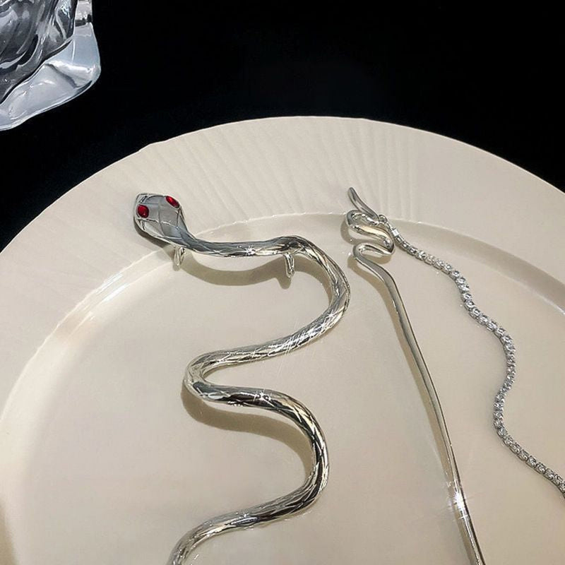 Skanto | Silver Spiral Snake Tåsmykke