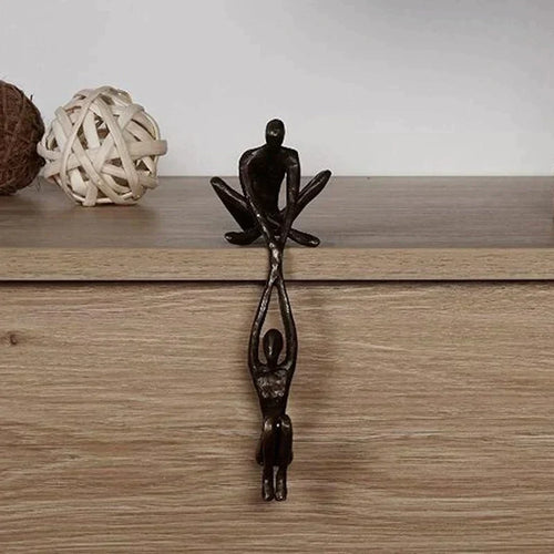 Skanto | Evig kjærlighet og styrke | Skulptur figur | Hjem decor | Unik dekorasjon