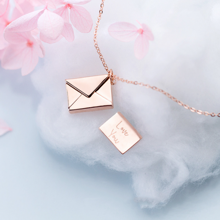 Skanto | Wrap Necklace laget av Titanstål