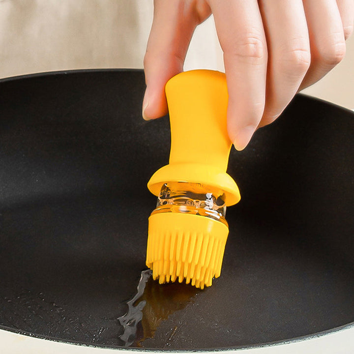 Pea Brush Oiler Bottle | Skanto