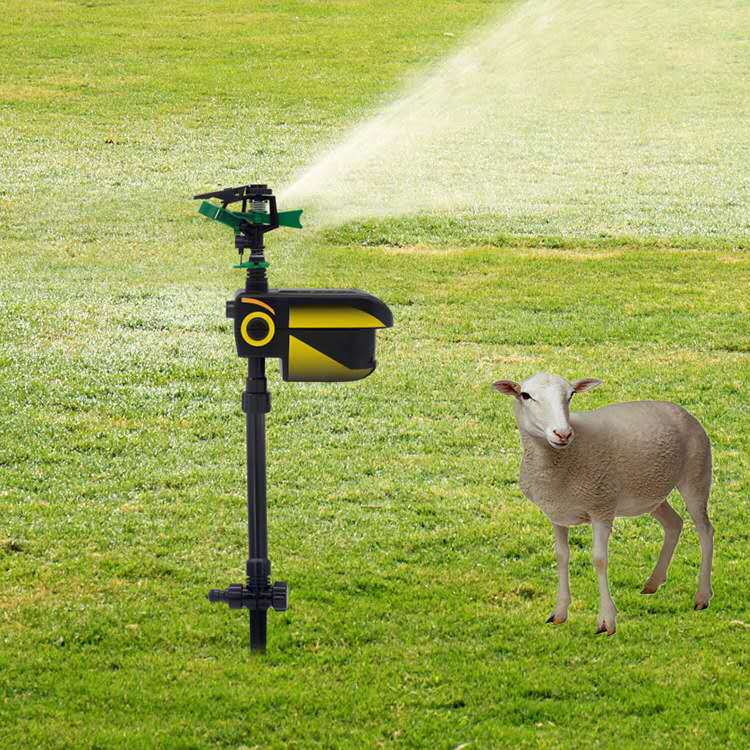Skanto | Sprinklersystem for hagevanning – Justerbar irrigasjonssprinkler med stativbase