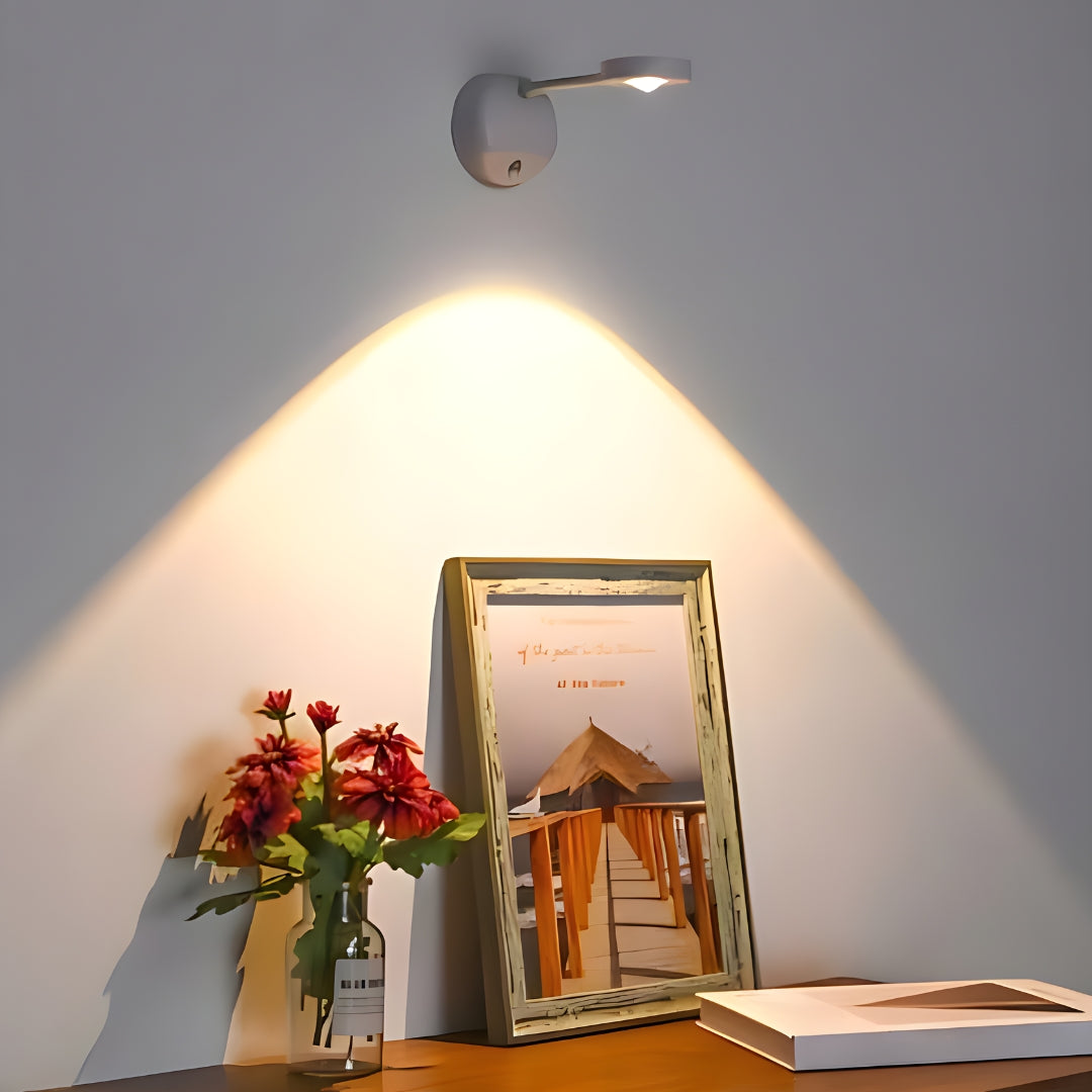 Skanto | Trådløs LED Spotlight med bevegelsessensor - Spark360