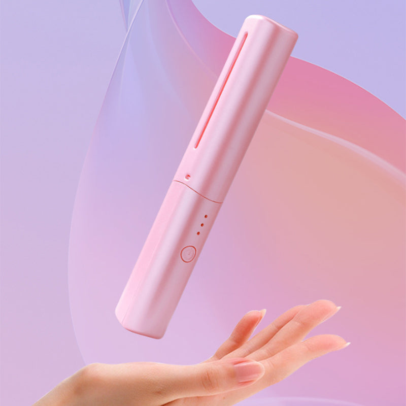 Skanto | Travel Dryer™ Rask og enkel hårstyling på farten på bare noen få minutter.