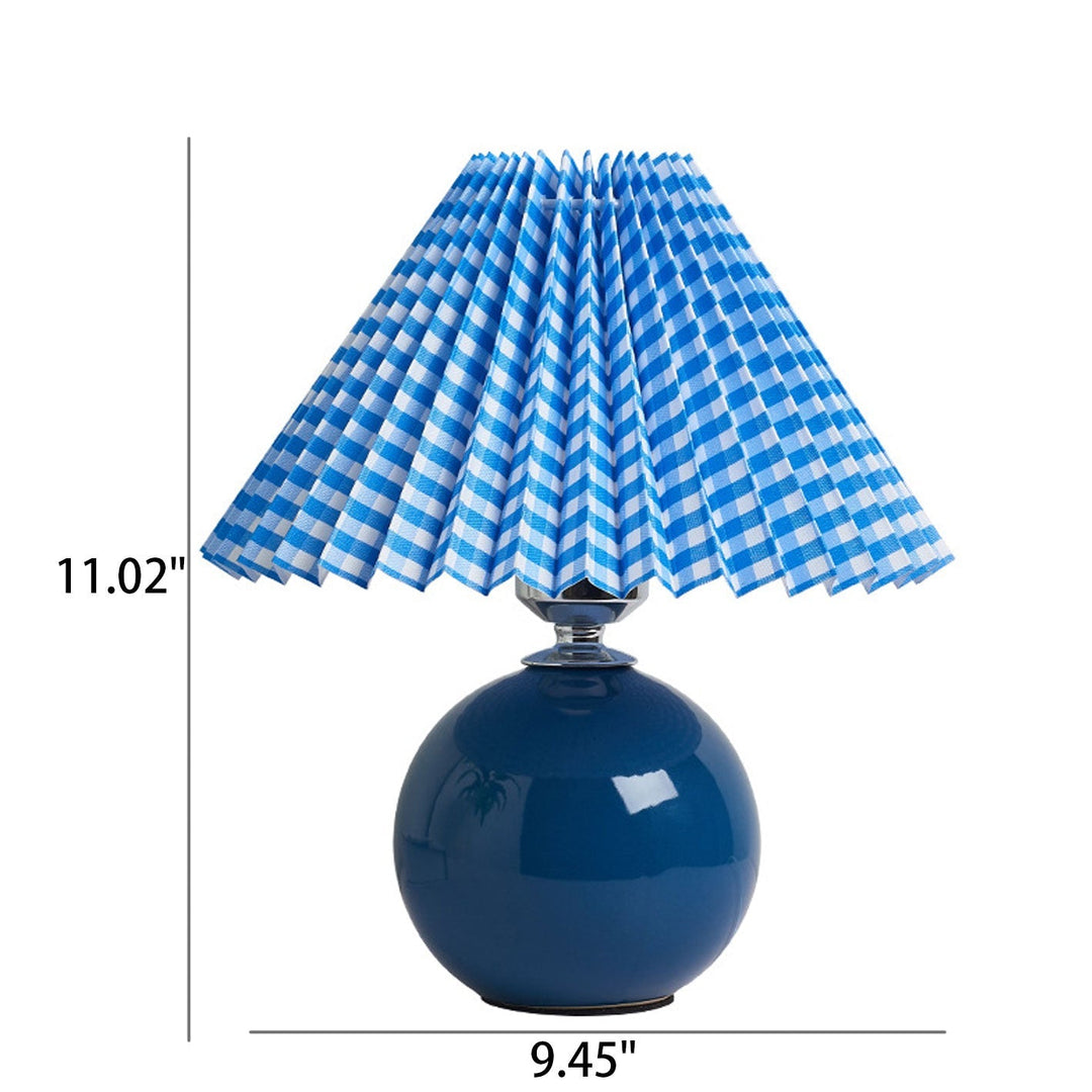 Skanto | Nordisk minimalistisk 1-lampe bordlampe laget av keramikk med folder