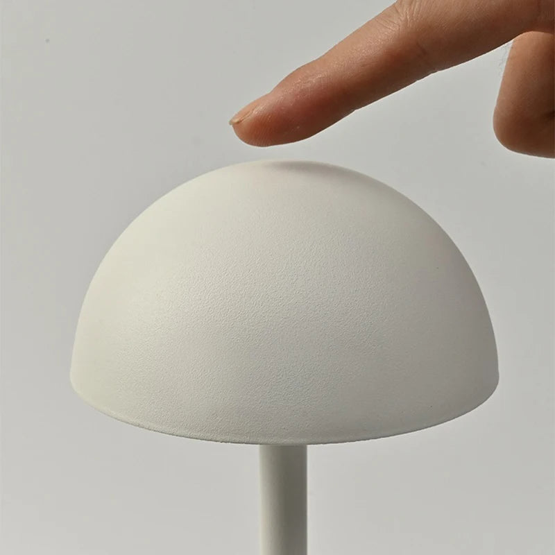 Skanto | Nordisk Minimalistisk Bordlampe