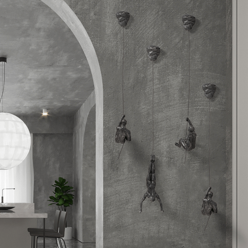 Skanto | Klatrende Mann Vegg Skulptur Sett – Moderne Harpiks Kunst