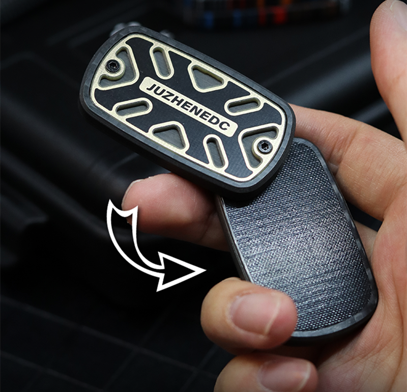 Skanto | Matrix EDC Karbonfiber Push Card Dekompresjonsleketøy