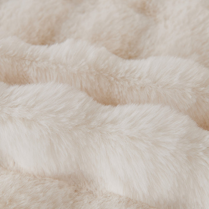 Luksus Ripple Faux Fur Sofa Deksel - Moderne, Stilig & Holdbar Sofa Beskyttelse | Skanto
