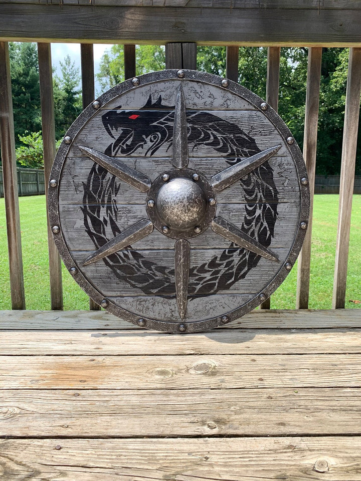 Skanto | Eivor Valhalla Raven Kamp Skadet Viking Tre Skjold 30CM