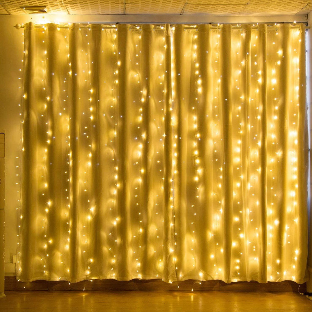 Skanto | 600 LED 9.8 x 19.6 FT. LED gardinlys med 8 lysmoduser og minnefunksjon