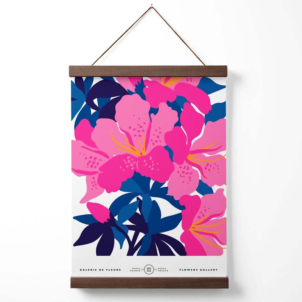 Abstrakt markedsplakat med rosa og blå orkideblomster, inkludert oppheng.