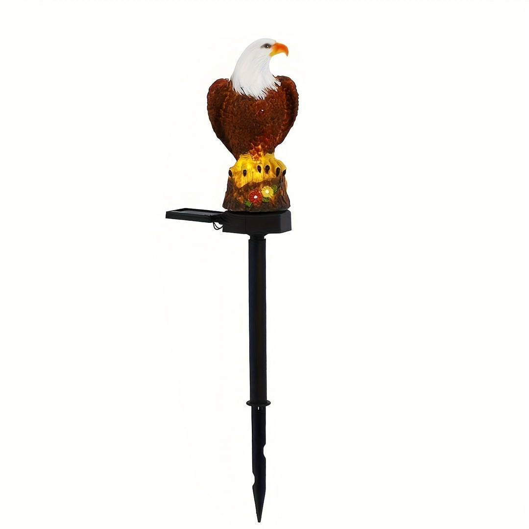 SolarGlow Eagle - Stilig Sollampe for Hagebelysning | Skanto