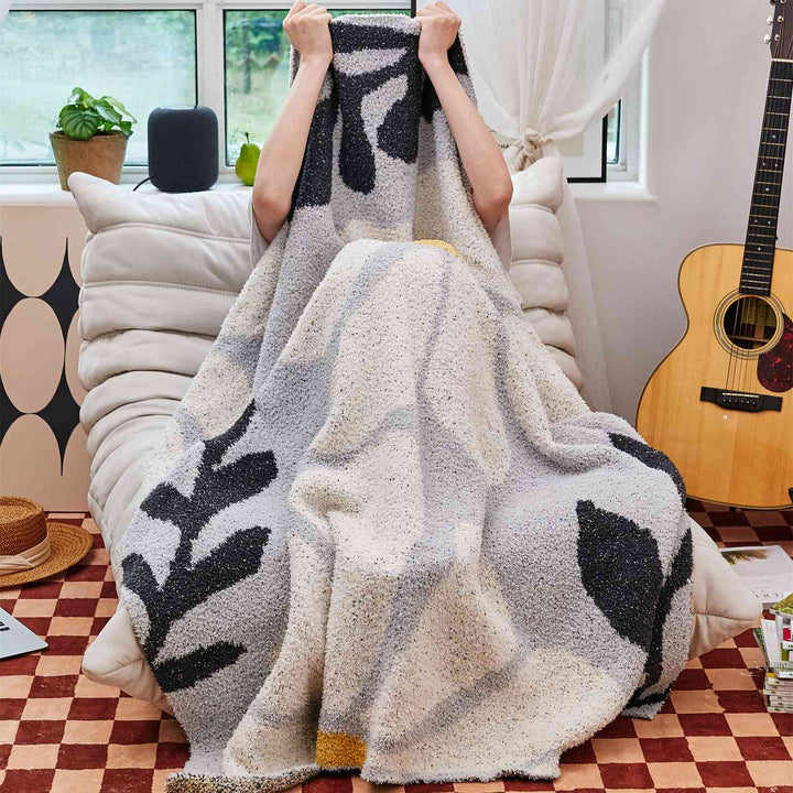 Skanto | Boho Blomst Blader Mikrofiber Strikket Teppe - Myk, Koselig, og Dekorativ