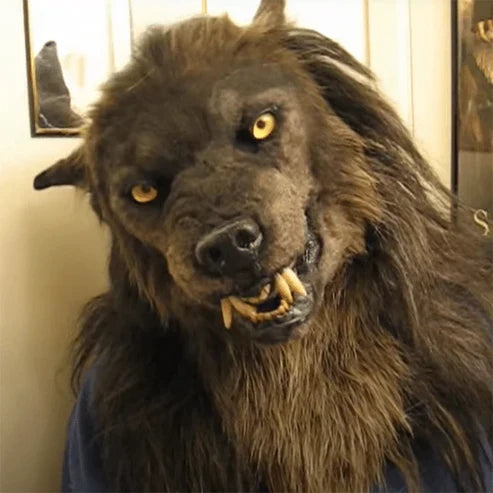 Skanto | FurryMask Ultimativ Ulv Transformasjon på Sekunder